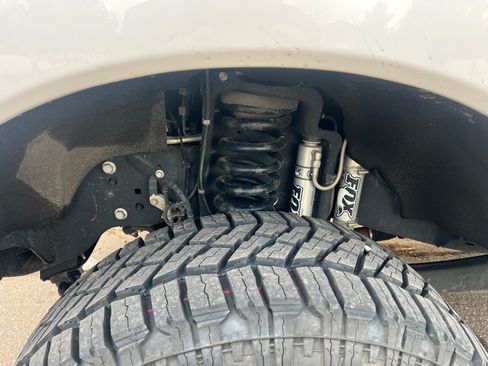 Used 2019 Ford F250 Lariat w/ Lariat Ultimate Package image 23