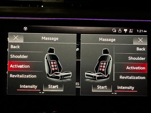 Used 2021 Audi e-tron Prestige w/ Prestige Package image 23