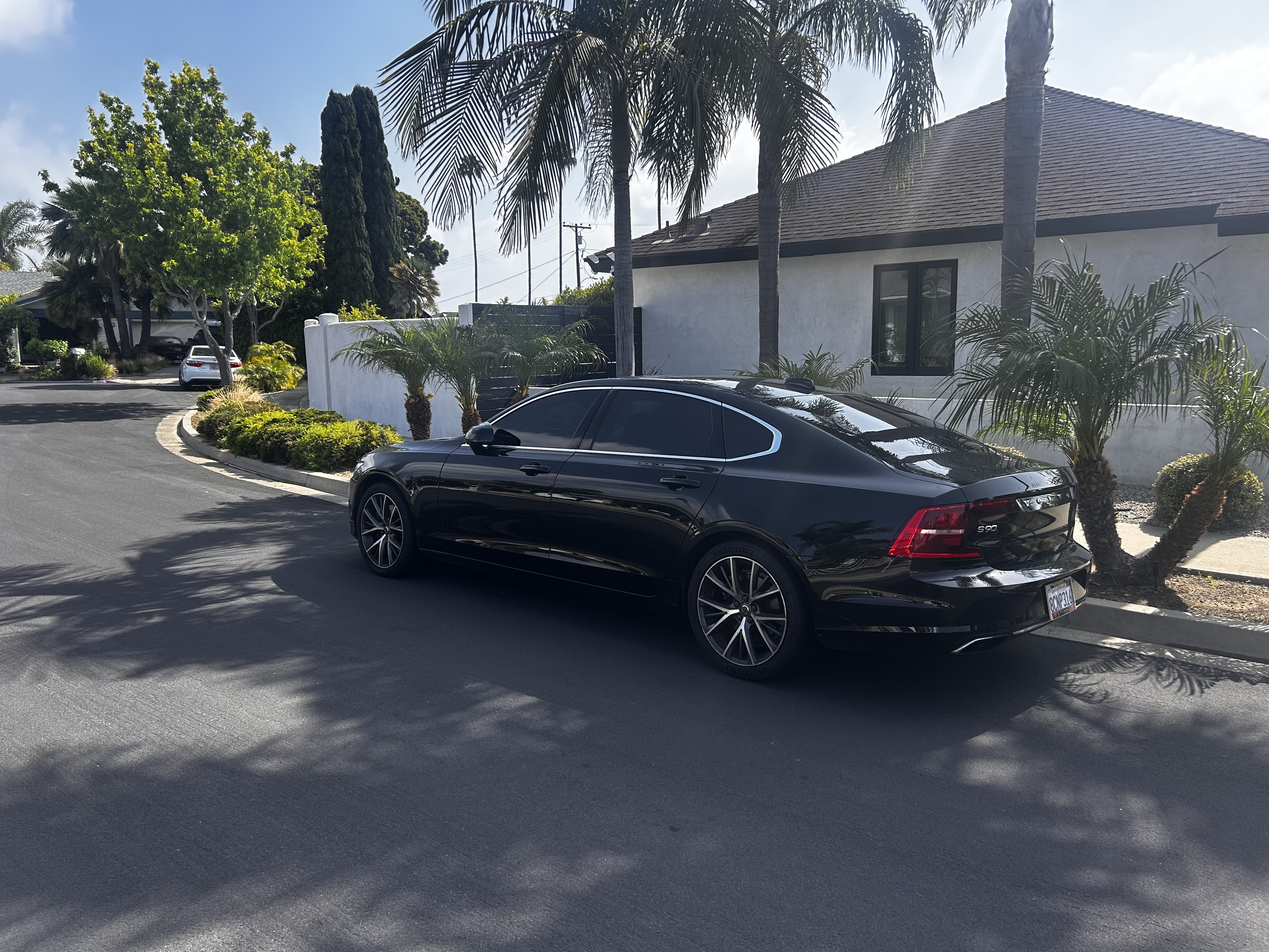 Used 2018 Volvo S90 T6 Momentum w/ Convenience Package AWD/4WD image 6