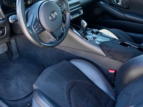 Used 2021 Toyota Supra w/ Safety & Technology Package RWD image 12