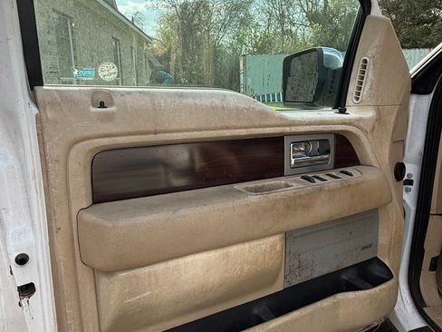 Used 2011 Ford F150 King Ranch AWD/4WD image 6