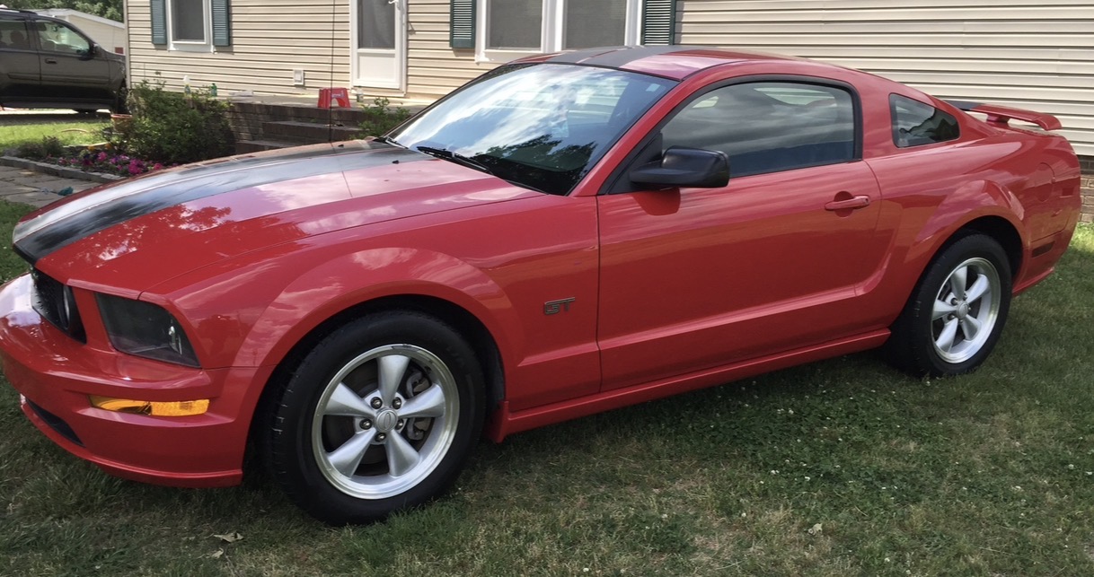 Used 2008 Ford Mustang GT RWD image 1