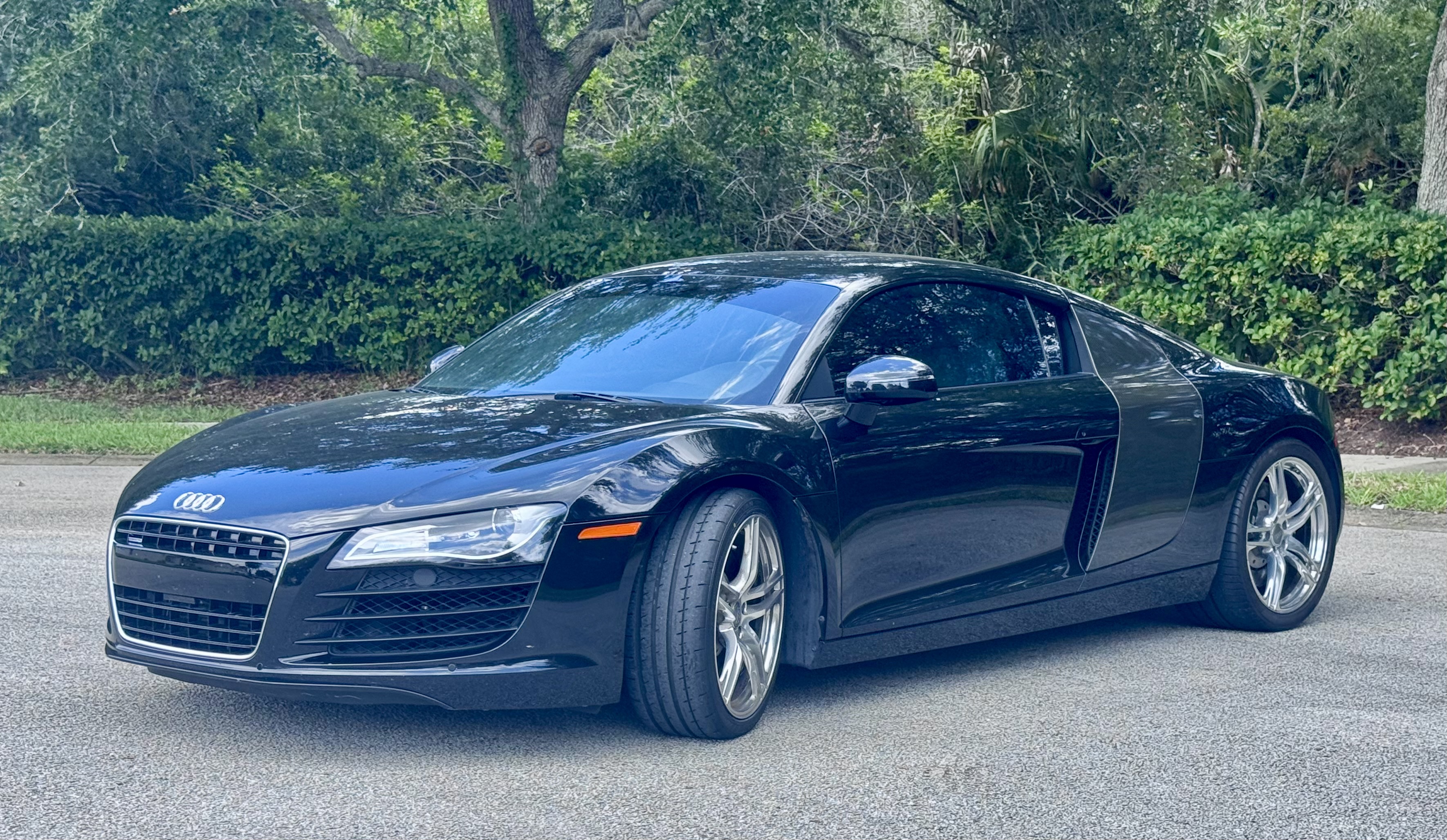 Used 2009 Audi R8 V8 AWD/4WD image 1