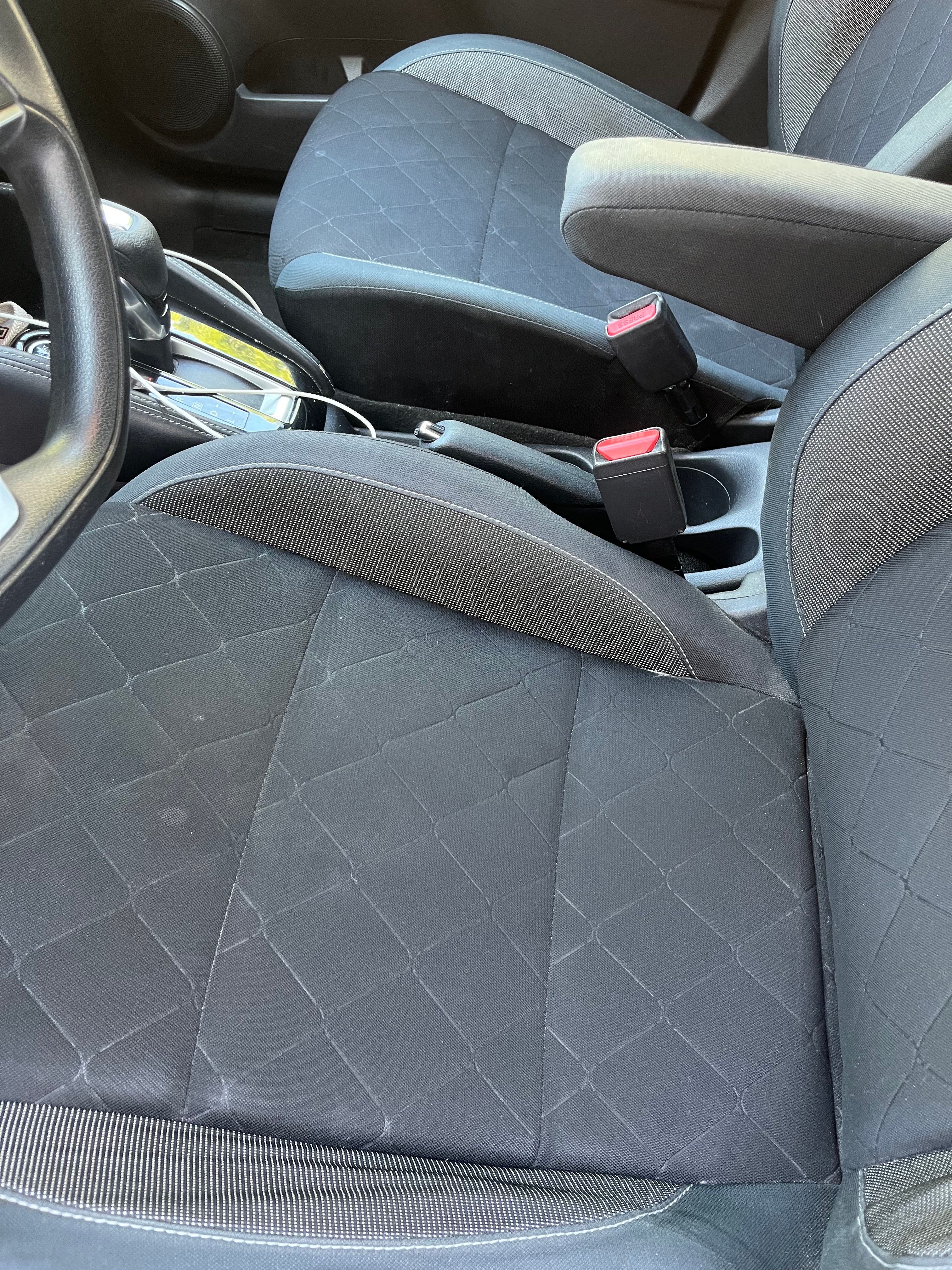 Used 2019 Nissan Kicks SV FWD image 19