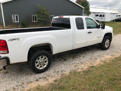 Used 2011 GMC Sierra 2500 SLE w/ SLE Preferred Package