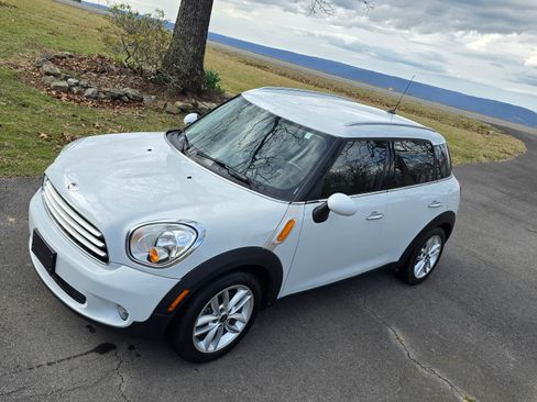Used 2014 MINI Cooper Countryman image 8