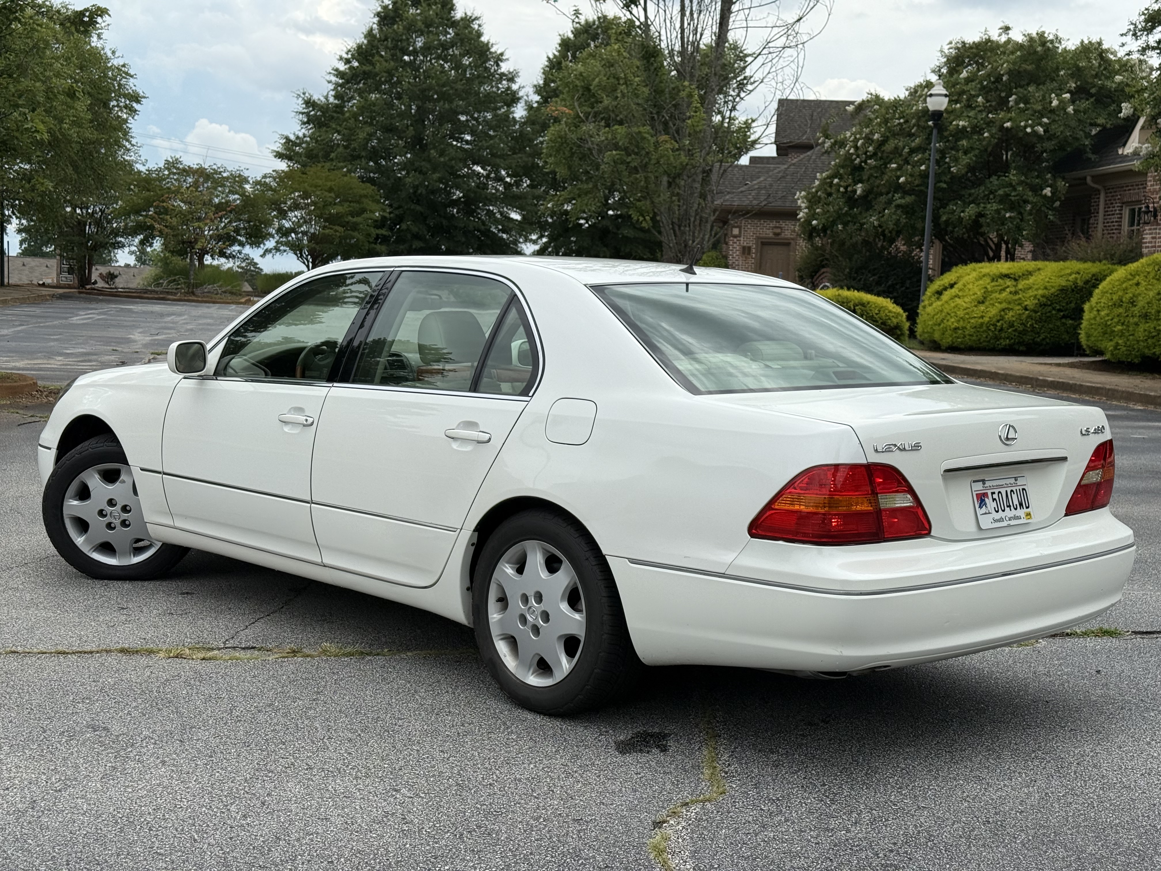 Used 2003 Lexus LS 430 RWD image 4