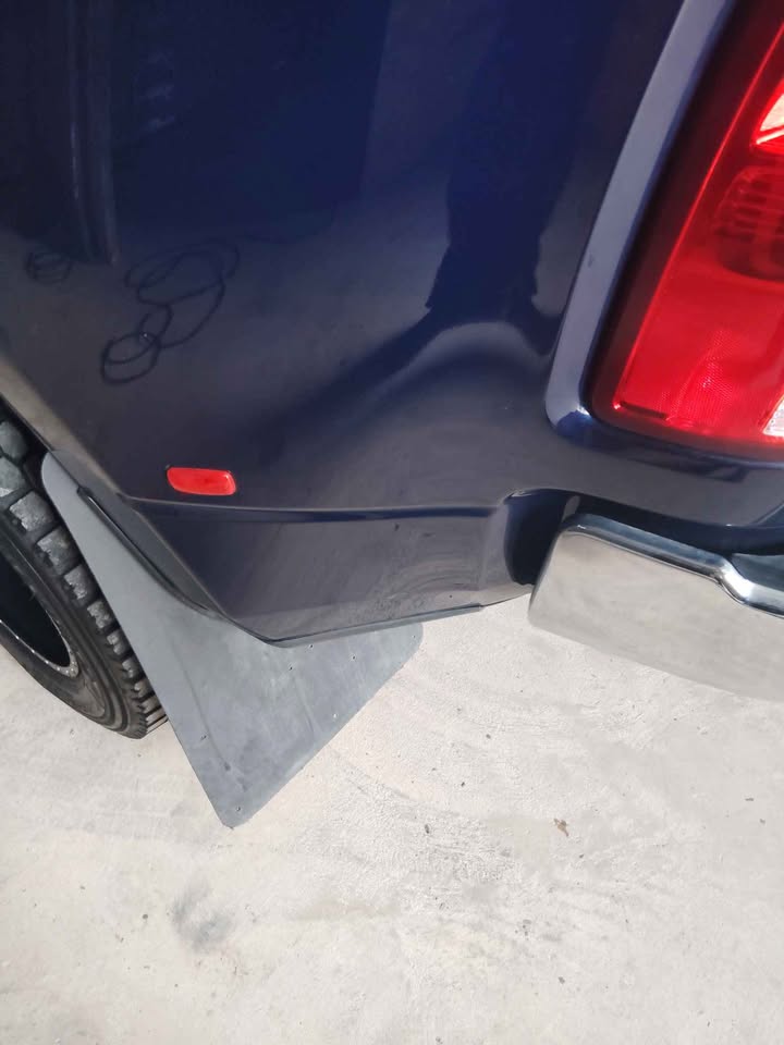 Used 2018 RAM 3500 SLT AWD/4WD image 14