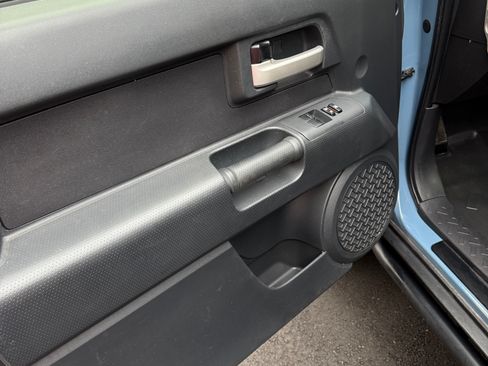 Used 2014 Toyota FJ Cruiser 4WD w/ Trail Teams Ultimate Edition image 12