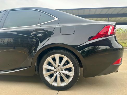 Used 2014 Lexus IS 250 AWD w/ Luxury Package w/Gray Wood image 10