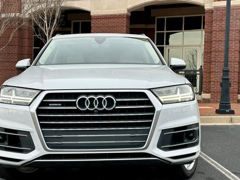 Used 2018 Audi Q7 3.0T Prestige w/ Prestige Package image 9