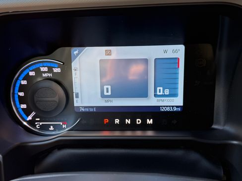 Used 2023 Ford Bronco Badlands image 21