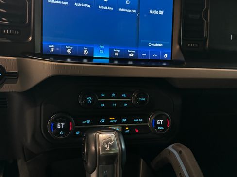 Used 2023 Ford Bronco Wildtrak AWD/4WD image 14