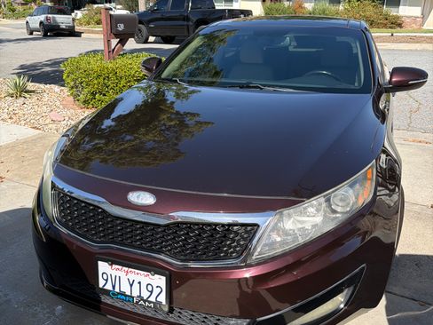 Used 2013 Kia Optima EX w/ Premium Pkg image 1