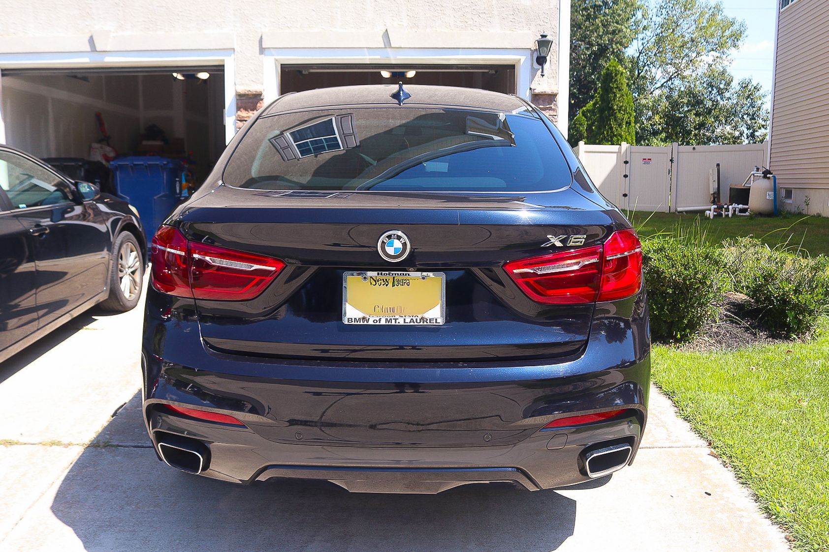 Used 2018 BMW X6 xDrive35i w/ M Sport Package AWD/4WD image 9