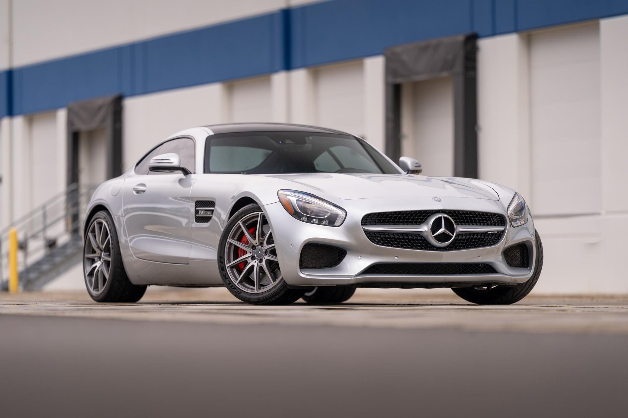 Used 2016 Mercedes-Benz AMG GT S image 1