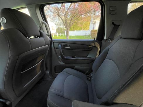 Used 2013 Chevrolet Traverse LT w/ All-Star Edition AWD/4WD image 11