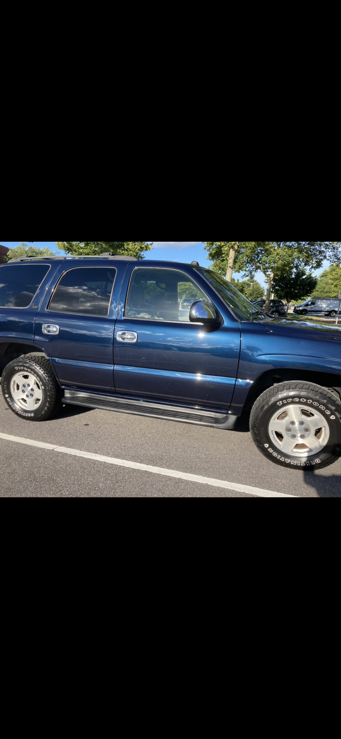 Used 2005 Chevrolet Tahoe LT w/ LT Preferred Equipment Group AWD/4WD image 2