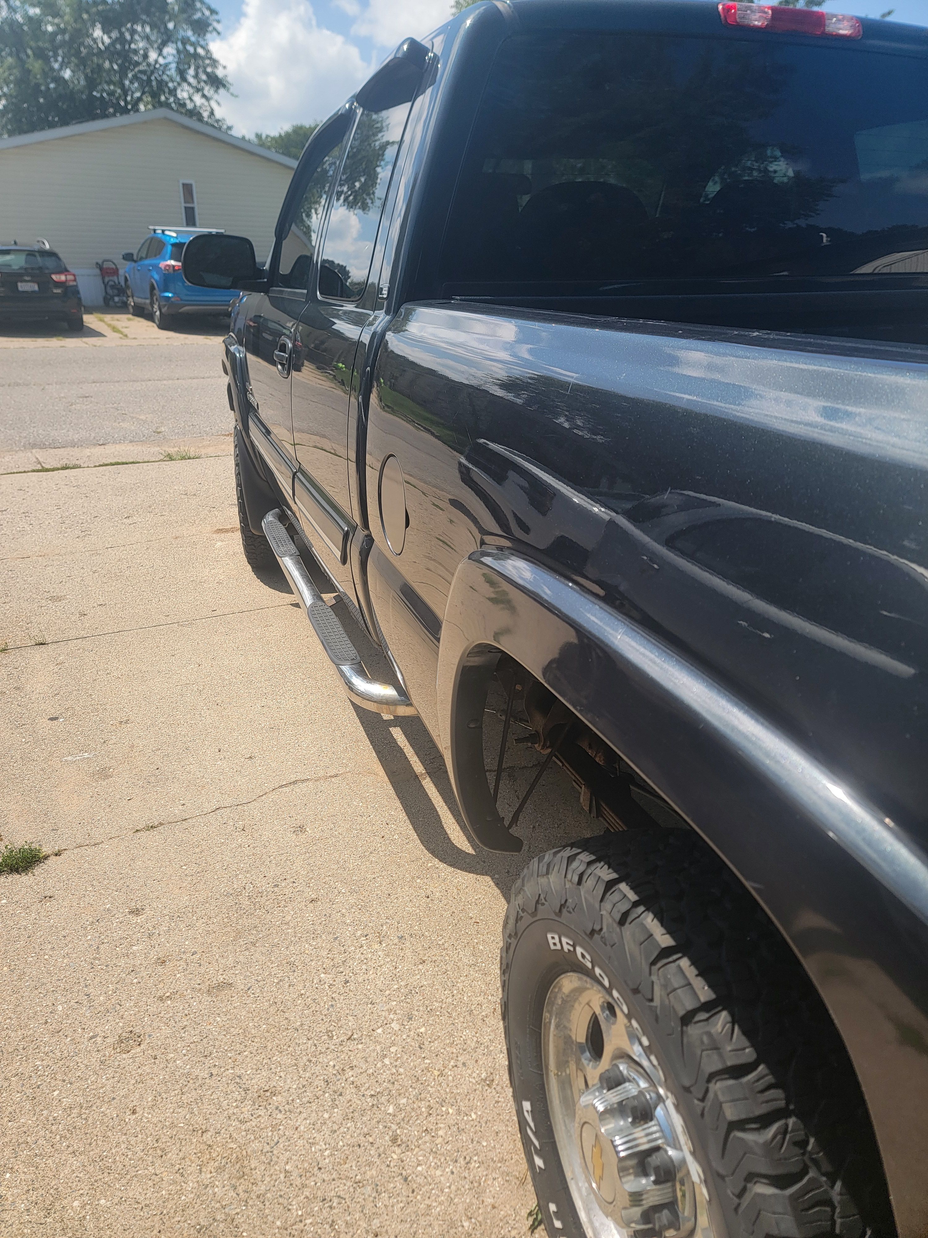 Used 2004 Chevrolet Silverado 2500 LS AWD/4WD image 13