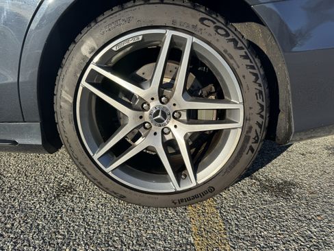 Used 2017 Mercedes-Benz S 550 4MATIC Sedan image 16