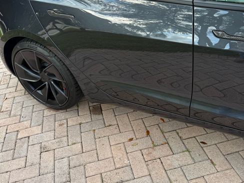 Used 2024 Tesla Model 3 Performance image 11