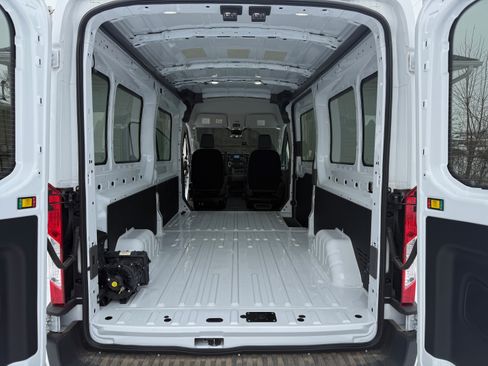 Used 2024 Ford Transit 150 148 Medium Roof AWD image 6