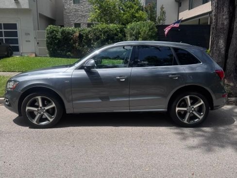 Used 2016 Audi Q5 3.0T Premium Plus AWD/4WD image 2