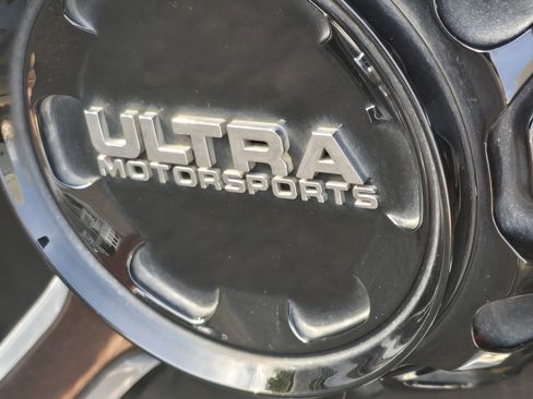 Used 2022 RAM 1500 Limited image 8