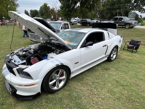 Used 2007 Ford Mustang GT Premium RWD image 11
