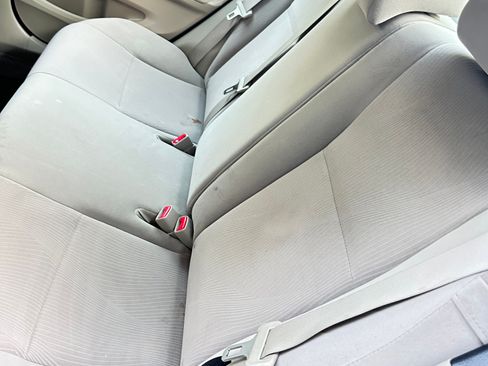 Used 2011 Toyota Corolla LE FWD image 21