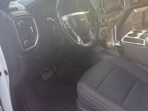 Used 2023 Chevrolet Silverado 2500 LT w/ Convenience Package image 9