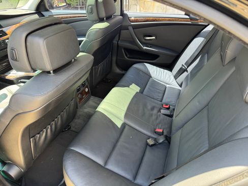 Used 2009 BMW 528i xDrive Sedan AWD/4WD image 12
