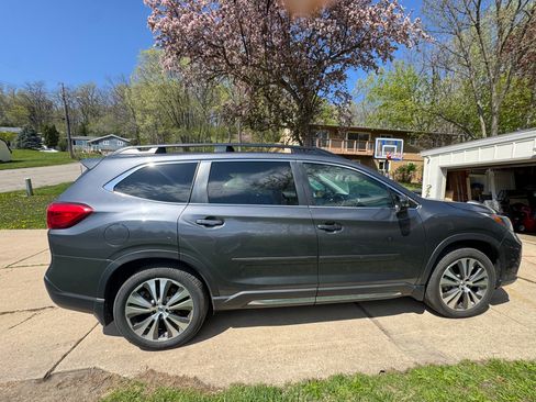 Used 2021 Subaru Ascent Limited AWD/4WD image 2