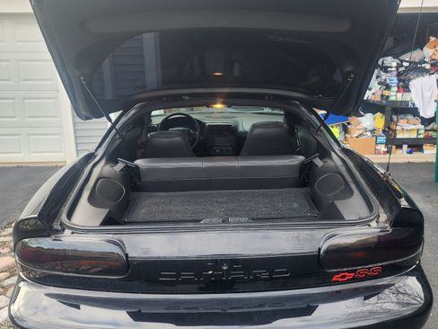 Used 2000 Chevrolet Camaro Z28 w/ SS Performance/Appearance Pkg image 14