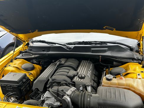 Used 2012 Dodge Challenger SRT8 w/ Premium Sound Group RWD image 27