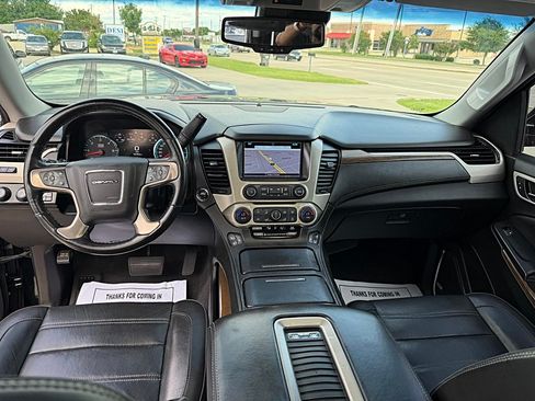 Used 2019 GMC Yukon Denali AWD/4WD image 26