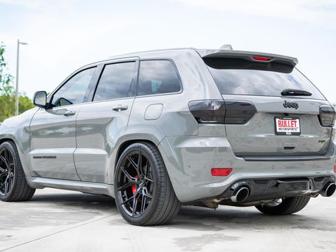 Used 2020 Jeep Grand Cherokee SRT w/ Trailer Tow Group IV image 2