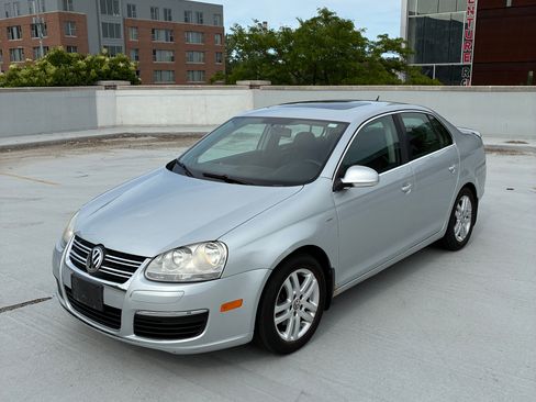 Used 2007 Volkswagen Jetta Wolfsburg Edition FWD image 1