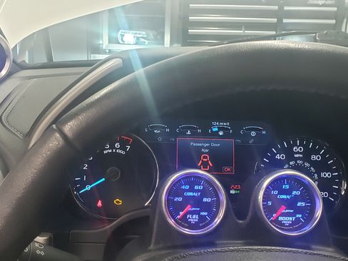 Used 2019 Ford F150 Lariat w/ Equipment Group 502A Luxury image 11