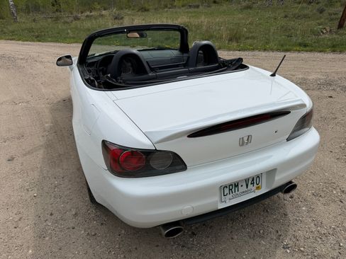 Used 2003 Honda S2000 image 6