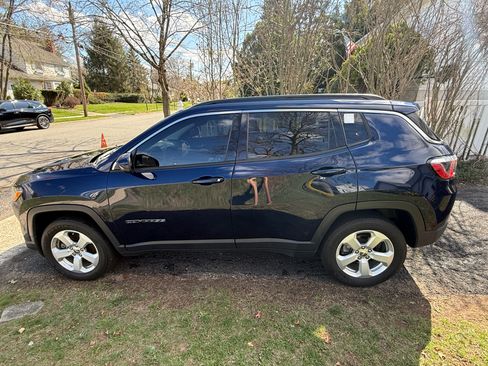Used 2019 Jeep Compass Latitude w/ Popular Equipment Group image 16