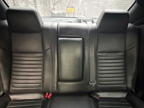 Used 2013 Dodge Challenger SXT Plus image 12