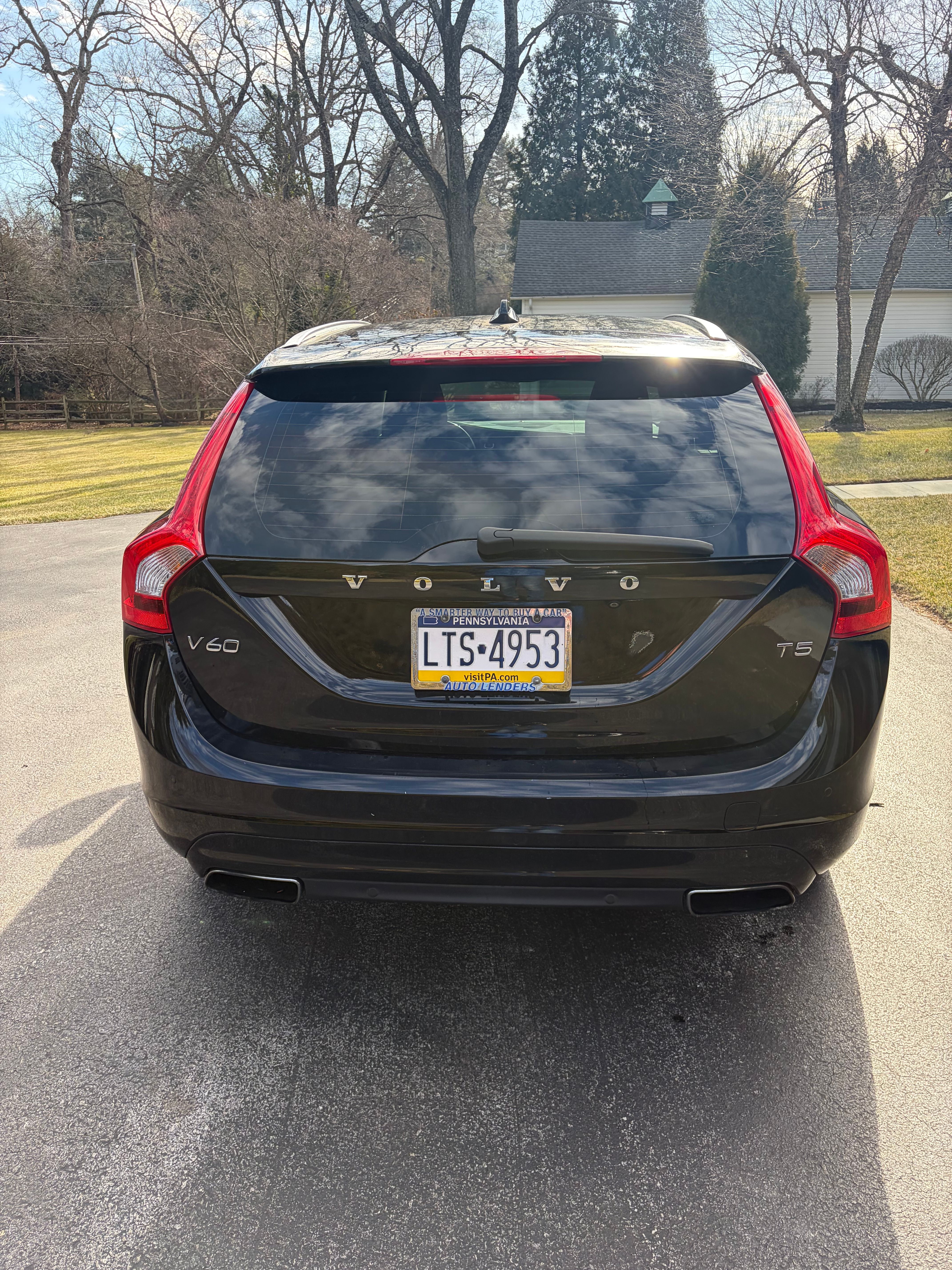 Used 2015 Volvo V60 T5 Platinum FWD image 6