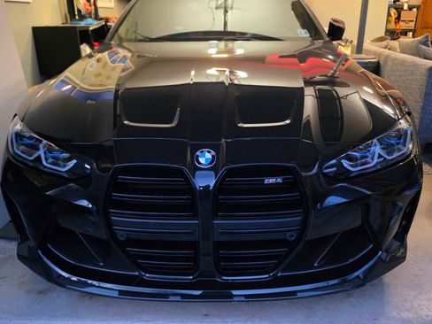 Used 2021 BMW M4 Coupe w/ M Carbon Exterior Package image 10