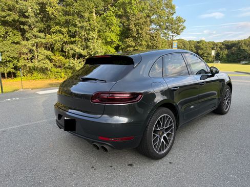 Used 2018 Porsche Macan GTS AWD/4WD image 6