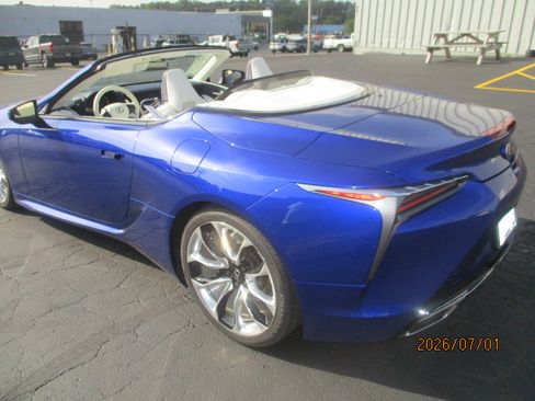 Used 2021 Lexus LC 500 Convert w/ Inspiration Series RWD image 6