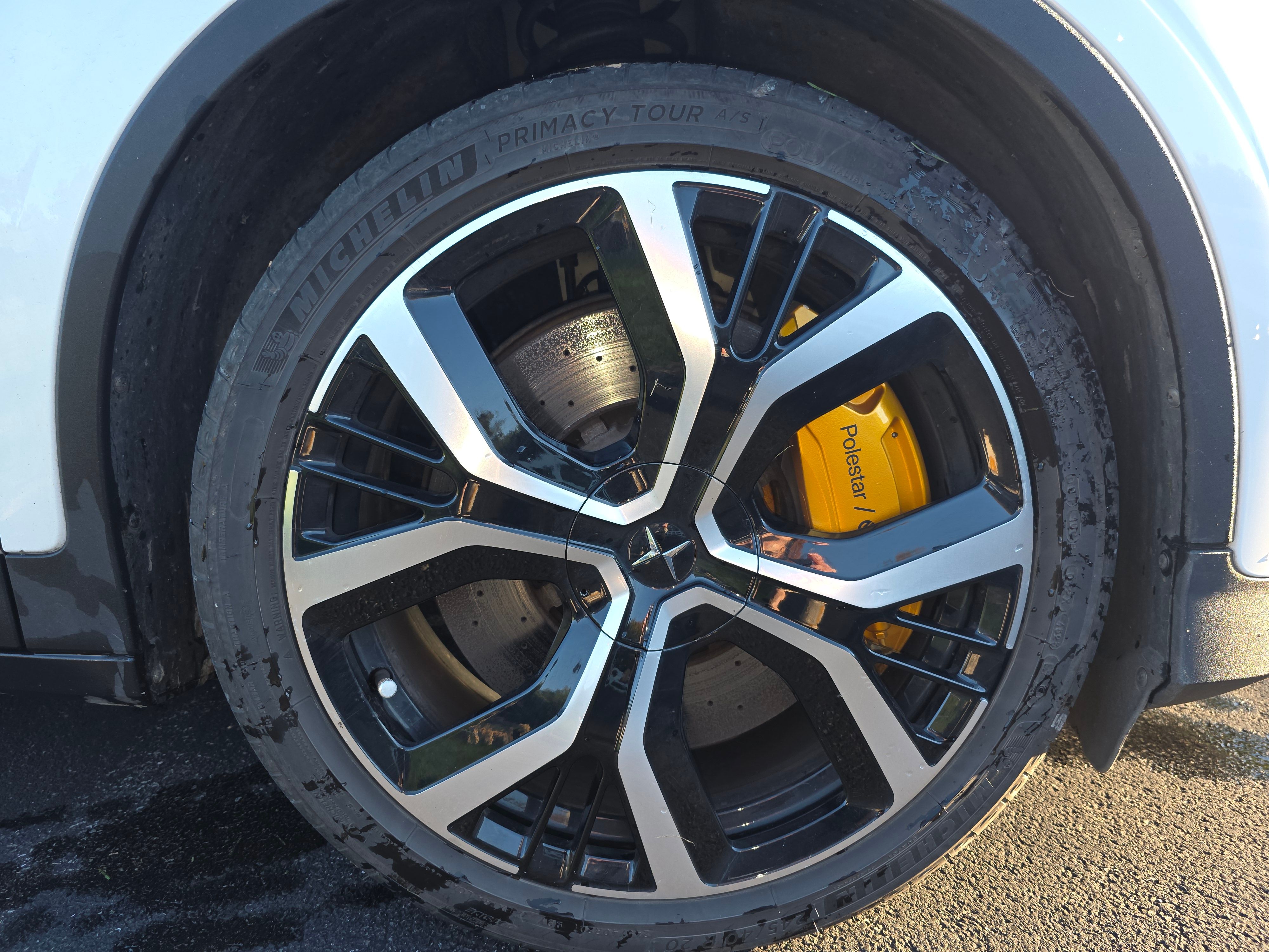 Used 2022 Polestar Polestar 2 w/ Performance Package AWD/4WD image 6