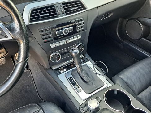 Used 2012 Mercedes-Benz C 250 Sedan image 9