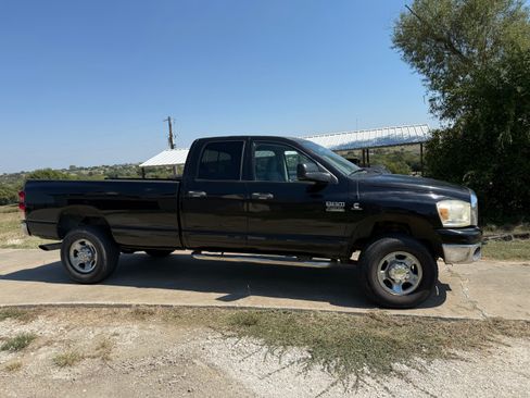 Used 2007 Dodge Ram 3500 Truck SLT image 1