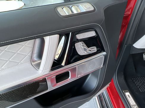 Used 2021 Mercedes-Benz G 550 image 11